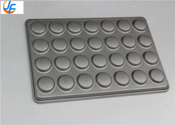 RK Bakeware China Foodservice 42425 Glaciado Aço Aluminizado 15 Molde 3,42 oz. Hamburguês Buns Tray Muffin Top Cookie Pa