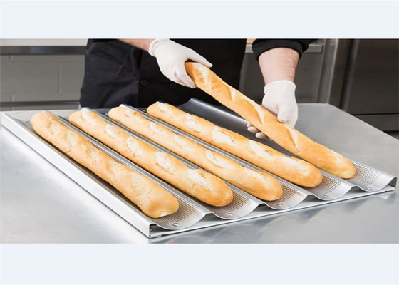 RK Bakeware China Nonstick Alumínio Baguette bandejas de panificação de pão francês perfurado