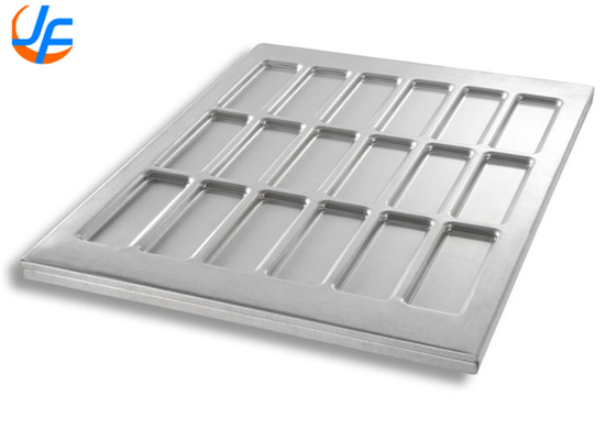 RK Bakeware China Foodservice 49015 Chicago Metallic Glazed Aluminized Steel Full Size Sub Sandwich Bun Baking Tray