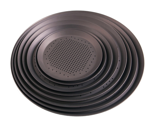 RK Bakeware China Anodo duro perfurado de crosta fina Pão de pizza para pizzaria