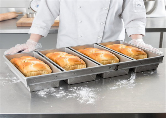 RK Bakeware China Foodservice NSF Custom 680g 4 Strap Glazed Nonstick Pão Pan Pan