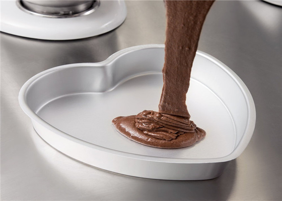 RK Bakeware China Foodservice NSF 142*134*55 Alumínio forma de coração bolo panela de fundo solto