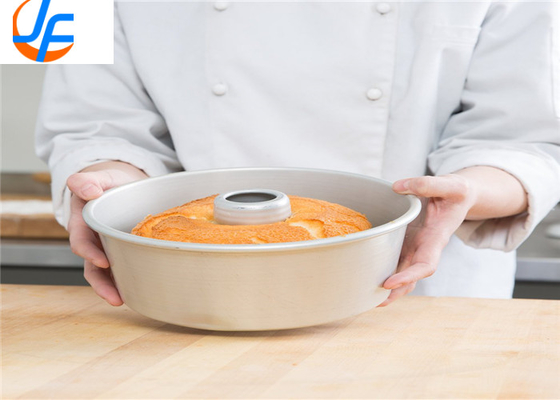 RK Bakeware China- Round Alumínio Chiffon Mould bolo com fundo removível tamanho personalizado